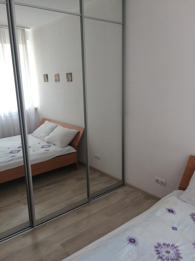 Cozy Apartment Near The Airport "Kyiv" Dış mekan fotoğraf