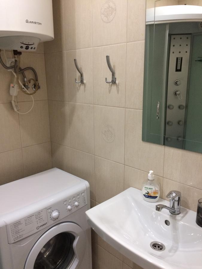 Cozy Apartment Near The Airport "Kyiv" Dış mekan fotoğraf